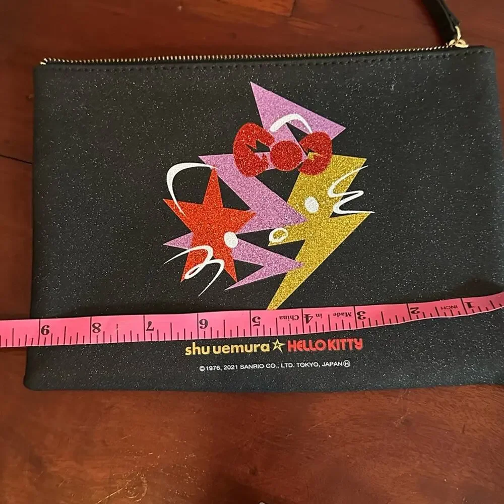 Hello Kitty shu uemura